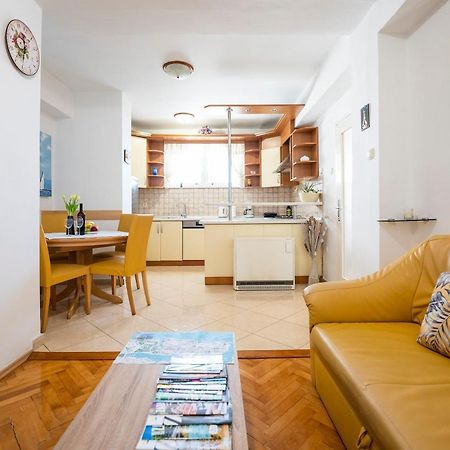 Apartment Suzy 扎达尔 外观 照片