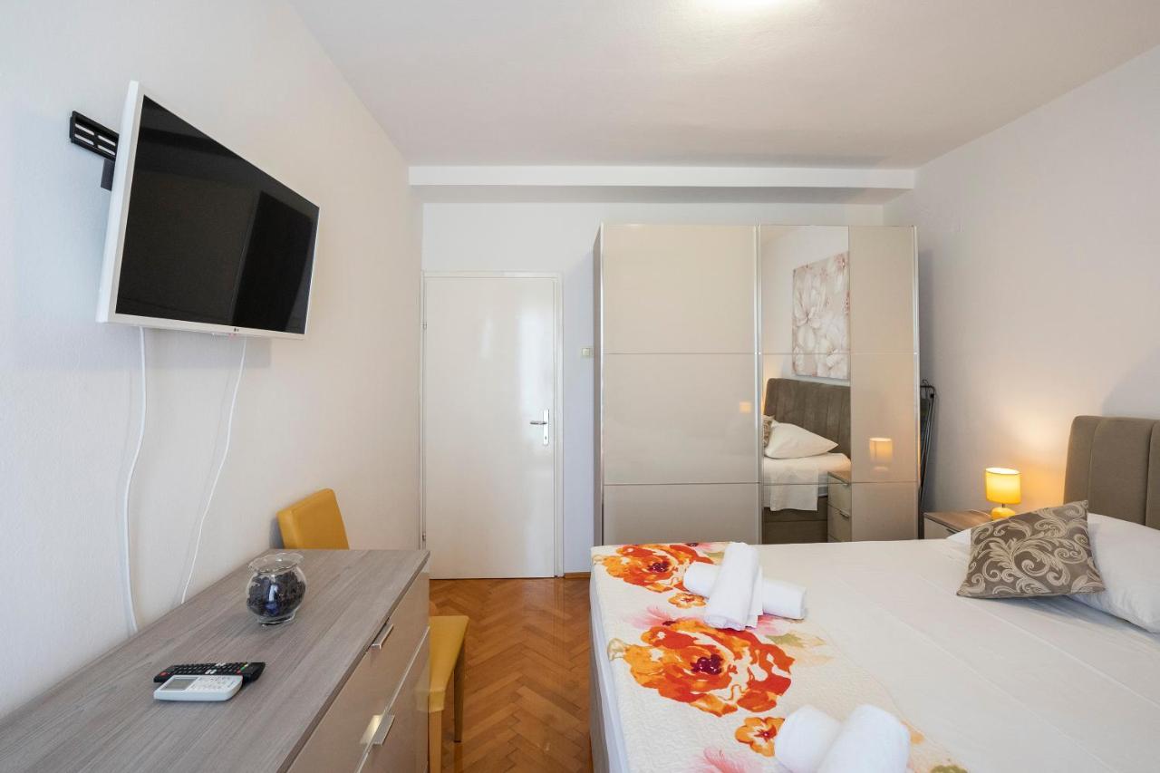 Apartment Suzy 扎达尔 外观 照片