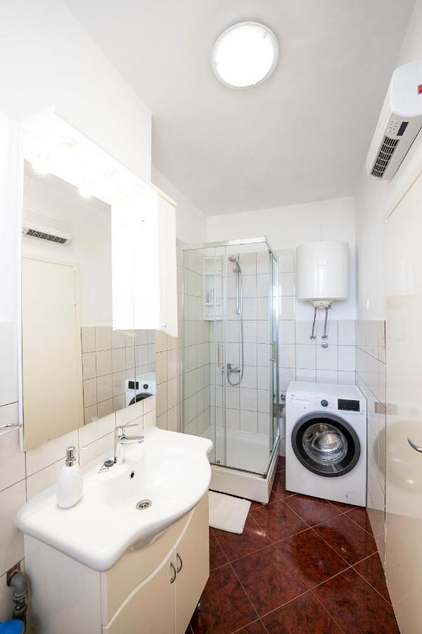 Apartment Suzy 扎达尔 外观 照片